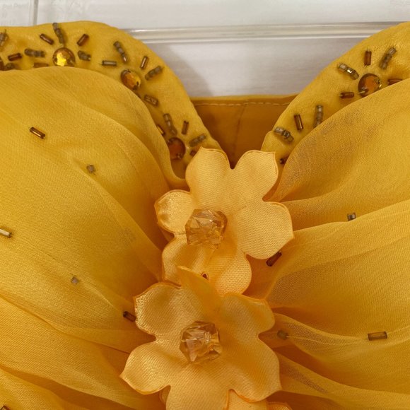 Elegant Yellow Ruffled Prom Dress - Picture 9 of 12